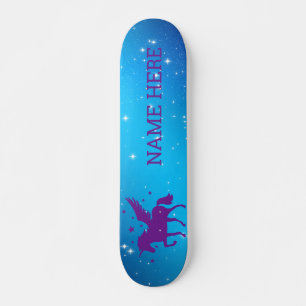 Pas uw eigen kleurrijke, magische Unicorn aan Skateboard