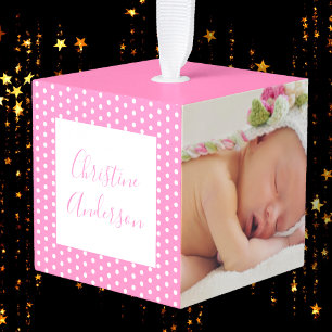 Pasgeboren baby-meisje met geboorte en foto's kubus ornament
