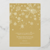 Passen getrouwd Eerste kerstfoto Golden Snowflakes Folie Feestdagenkaart (Achterkant)