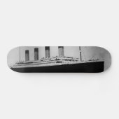Passenger Liner Steamship RMS Titanic Skateboard (Horizontaal)