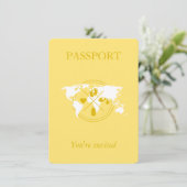 Passeport Jaune Garçon Baby Shower Carte du Monde  (Debout devant)
