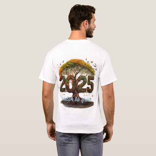 Passez au T-shirt vert. (Dos entier)