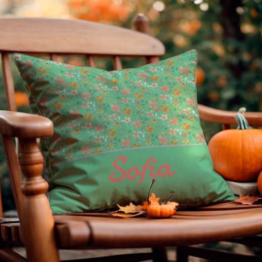 Pastel aquarelle fleur boho vert Jaillir oreiller