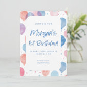 Pastel Balloon First Birthday Invitation (Debout devant)