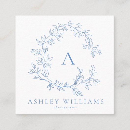 Pastel Blauw QR Code Monogram Bloemkam Vierkante Visitekaartje (Voorkant)