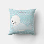 Pastel Blue Polka-Dot Baby Arctic Seal Monogram Kussen (Achterkant)