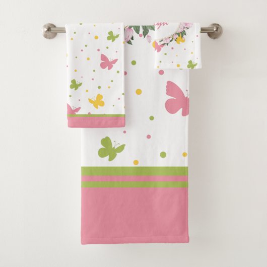 Pastel Butterfly Pattern met Flowers and Name Bad Handdoek (Insitu)