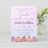 Pastel Cupcake Bruiloft Uitnodiging (Staand voorkant)