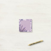 Pastel Floral Post-It Notes (Sur un bureau)