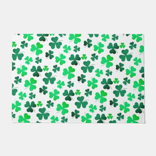 Pastel Green Shamrock Clover Leaf op White Elegant Deurmat (Voorkant)