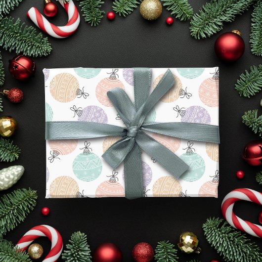 Pastel Kerstballen Cadeaupapier