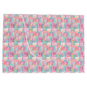 Pastel kerstcadeaus en bomen papier groot cadeauzakje (Achterkant)