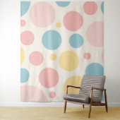 Pastel kleur polk dot wandkleed (In situ)