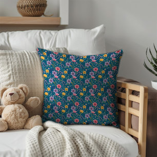 Pastel oceaan blauw eenvoudige bloemmotief monogra kussen