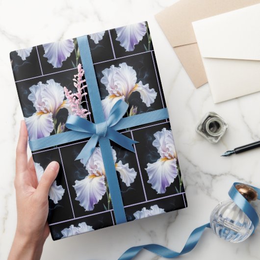 Pastel Paarse Iris Blossom Cadeaupapier (Geschenken)