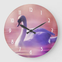 Pastel Paarse Swan die drijft op een Misty Lake