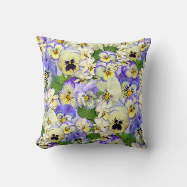 Pastel Pansies Kussen (Voorkant)