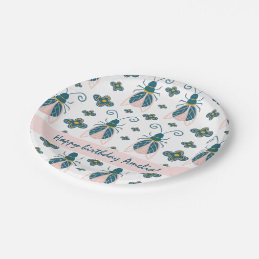 Pastel Pink Bugs Bloemenmeisje Geboortedag Papieren Bordje (Gekanteld)