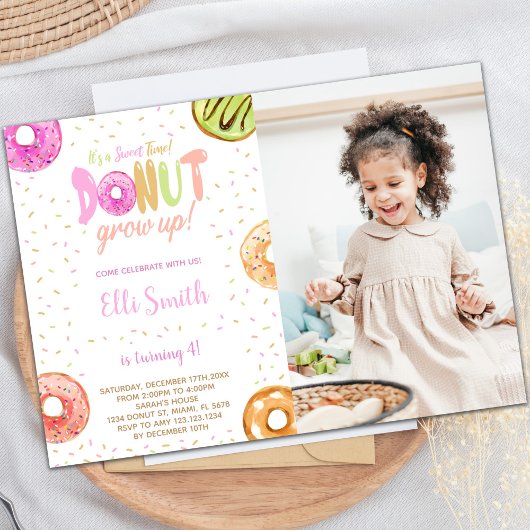 Pastel Pink Donut Anniversaire Invitations avec ph