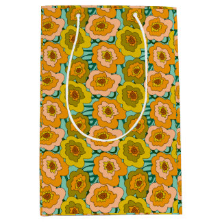 Pastel Poppies Wrapping Paper Bag Medium Cadeauzakje