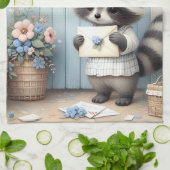 Pastel Raccoon Letter Garden Theedoek (Gevouwen)