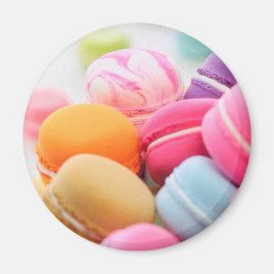 Pastel Rainbow Scattered French Macaron Cookies Magneet