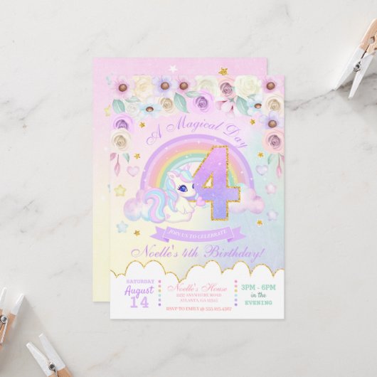 Pastel Rainbow Unicorn Fourth Birthday Invitation Kaart (Voorkant / Achterkant in situ)
