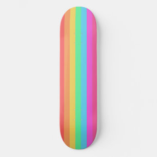 Pastel regenboog kleur strepen ontwerp skateboard