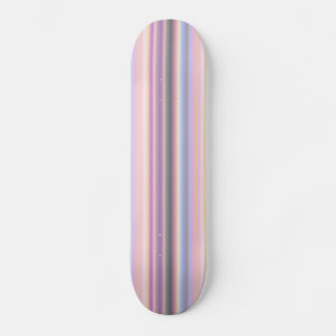 Pastel regenboogstrips - Patroon Skateboard