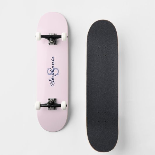 Pastel Roze Elegant Eenvoudig Schattige Monogramm Skateboard (Voorkant)