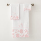 Pastel-roze en witte  damast monogram bad handdoek (Insitu)