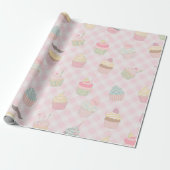Pastel Roze Gingham Mooie Cupcakes Patroon Cadeaupapier (Uitgerold)