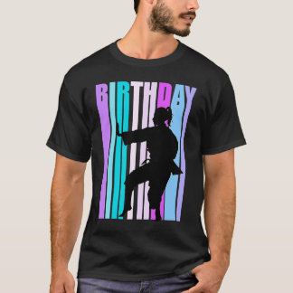 Pastel roze verjaardag karate vrouwen kleurrijk wi t-shirt