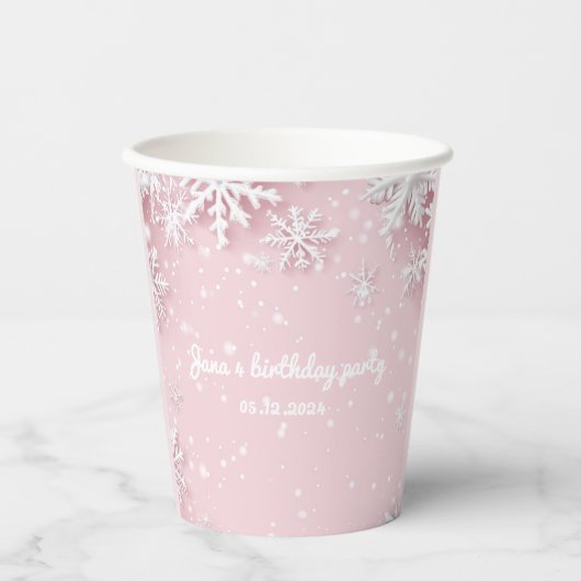 Pastel Roze Winter Wonderland Sneeuwvlok Papieren Bekers (Voorkant)