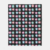 Pastel Spring Flowers op zwart Fleece Deken (Voorkant)