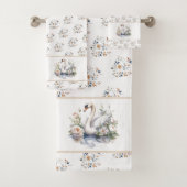 Pastel Swan and Floral Towel Trio (En situation)