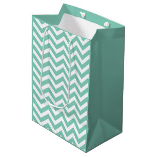 Pastel Turquoise & Witte Chevron Huwelijk Verjaard Medium Cadeauzakje