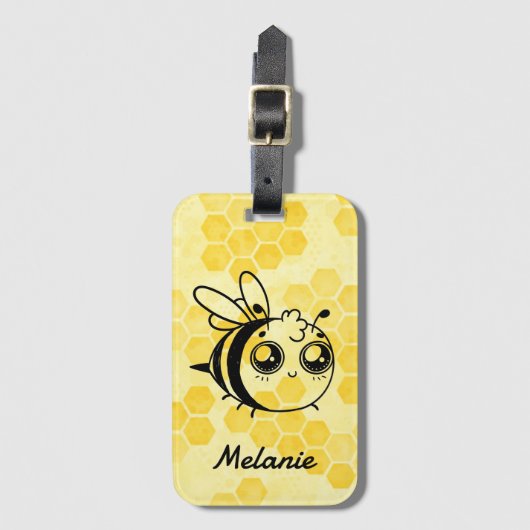 Pastel Yellow Honeycomb Cute Bee Personalised Bagagelabel (Voorkant (verticaal))