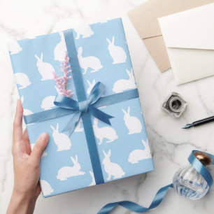 Pastelblauw met wit konijnpatroon Cute Pasen Cadeaupapier