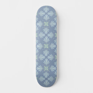 Pastelblauwe bloem abstract herhaling skateboard