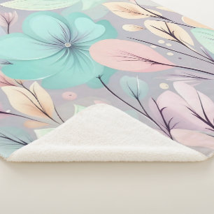 Pastelbloemen en bladeren op Paarse achtergrond Sherpa Deken