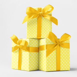 Pastelgeel en witte kleine polka stippen cadeaupapier