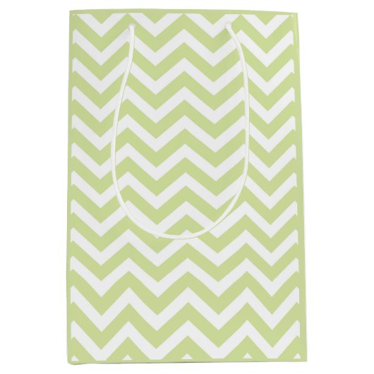 Pastelgroen & Witte Chevron Huwelijk Verjaardag Medium Cadeauzakje (Voorkant)