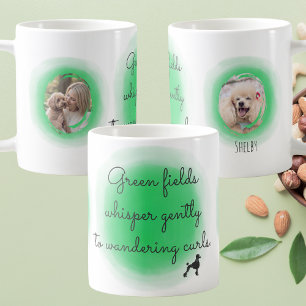 Pastelgroene waterverfpoedel met aangepaste foto's koffiemok