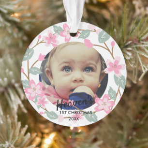 Pastelroze bloemenkrans baby aandenken ornament