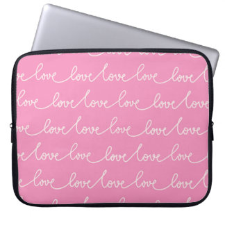 PASTELROZE MET WIT LIEFDESSCRIPT LAPTOP SLEEVE