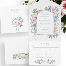 Pastelroze, witte en blauwe rozen & lintboog