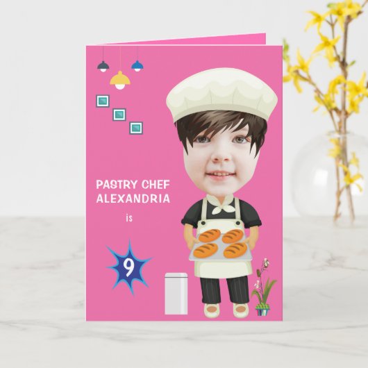 Pastry Chef 🎂 Head in Hole Grootste Verjaardag Kaart (Gele Bloem)