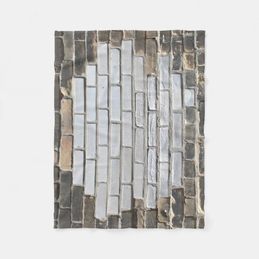 Patches Grey and White Brick Wall Fleece Deken (Voorkant)
