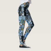 Patchwork Blauwe Bloemen: Naadloze Stof. Leggings (Rechts)